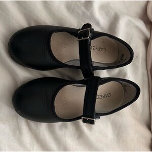 Capezio Girls "Mary Jane" Buckle Tap Shoes